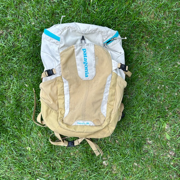 patagonia petrolia 28l